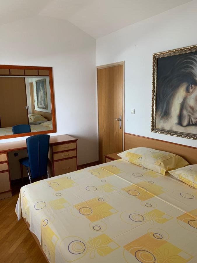Apartments Epicentar Centar Baska Voda Luaran gambar
